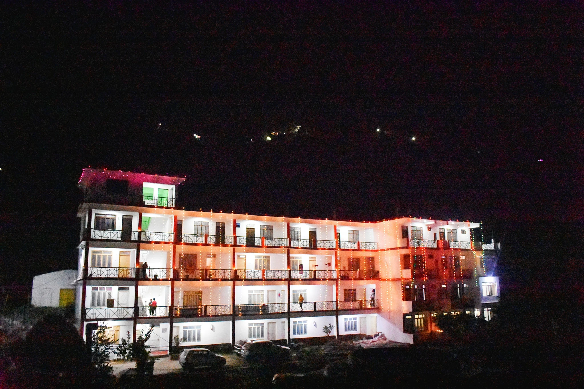 Hotel Ajay Palace Pipalkoti [Hotel Image At Night]