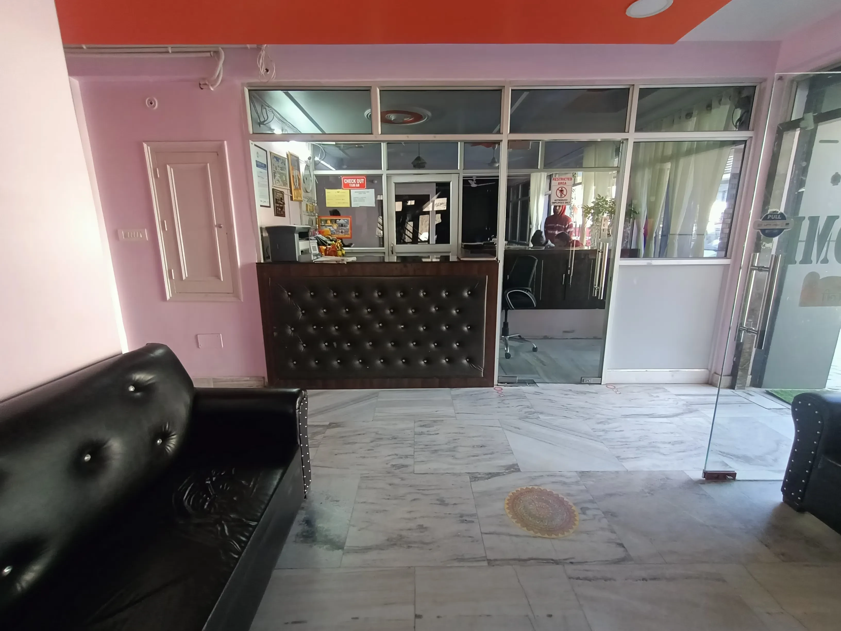 Hotel Uday Palace Joshimath Joshimath [Hotel-reception]