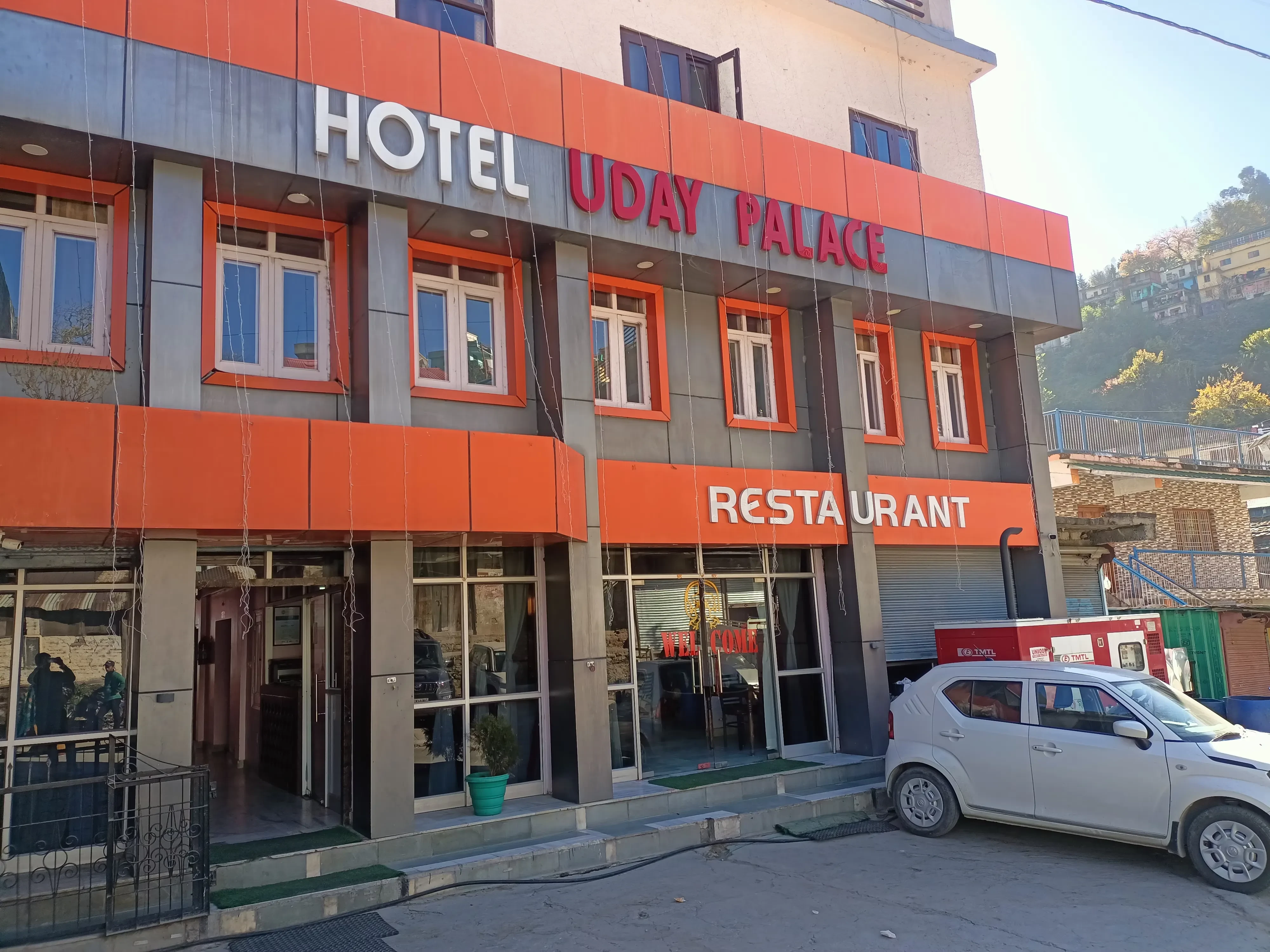 Hotel Uday Palace Joshimath Joshimath [Parking]