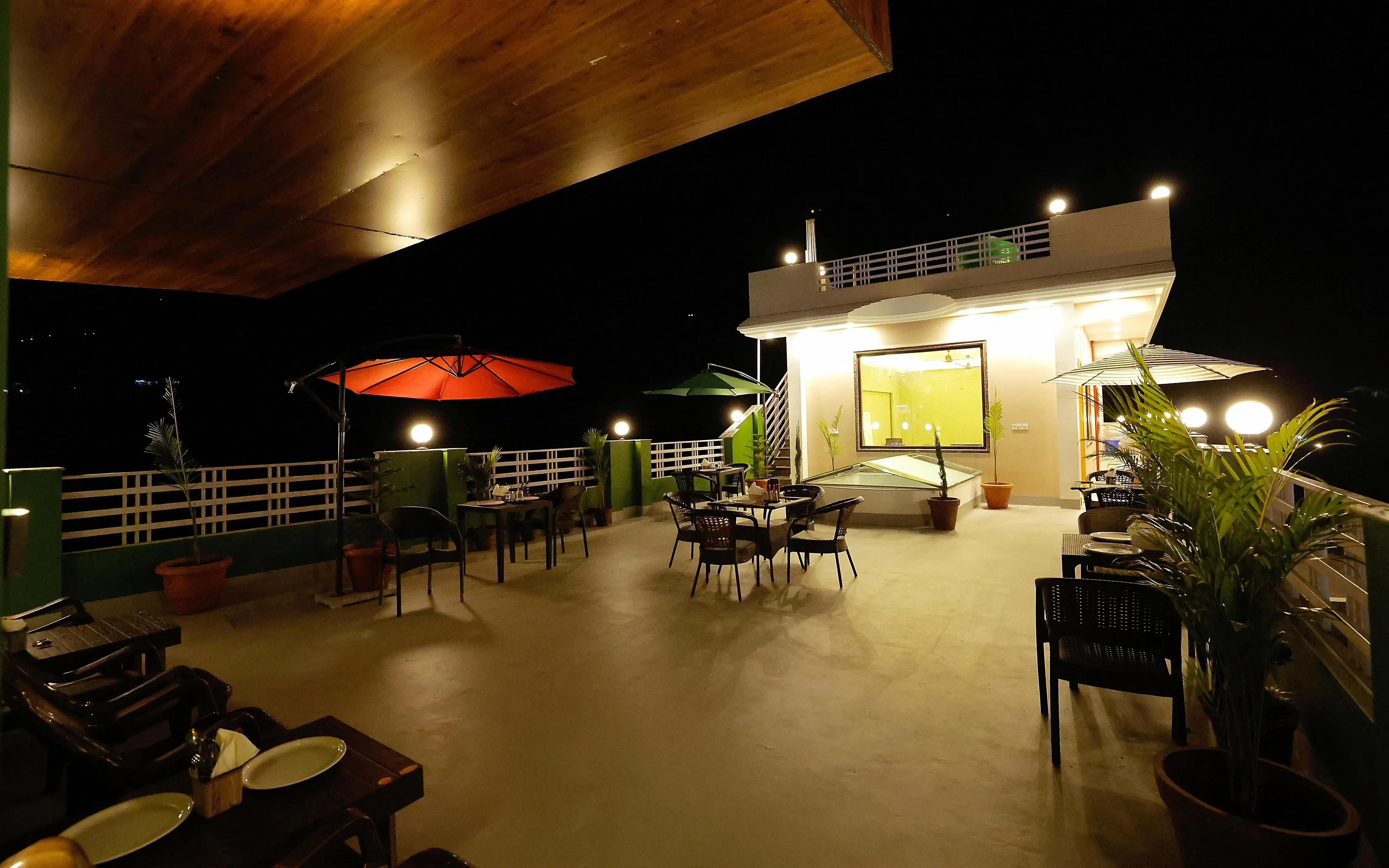 Jayati Palace Hotel Rudraprayag [Open Roof Restaurant]
