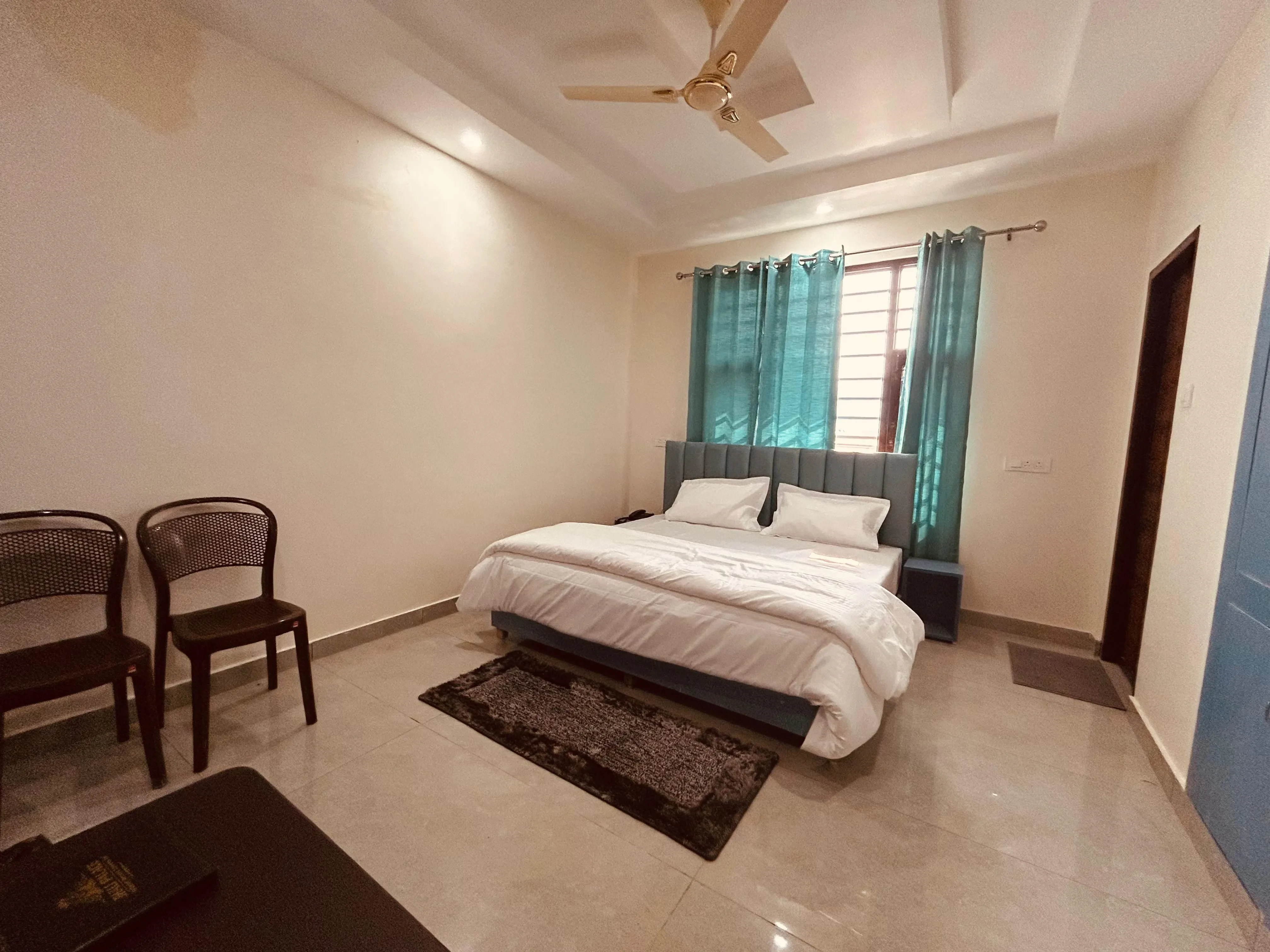 Bhanu Palace Rudraprayag [King Size Bed Room]
