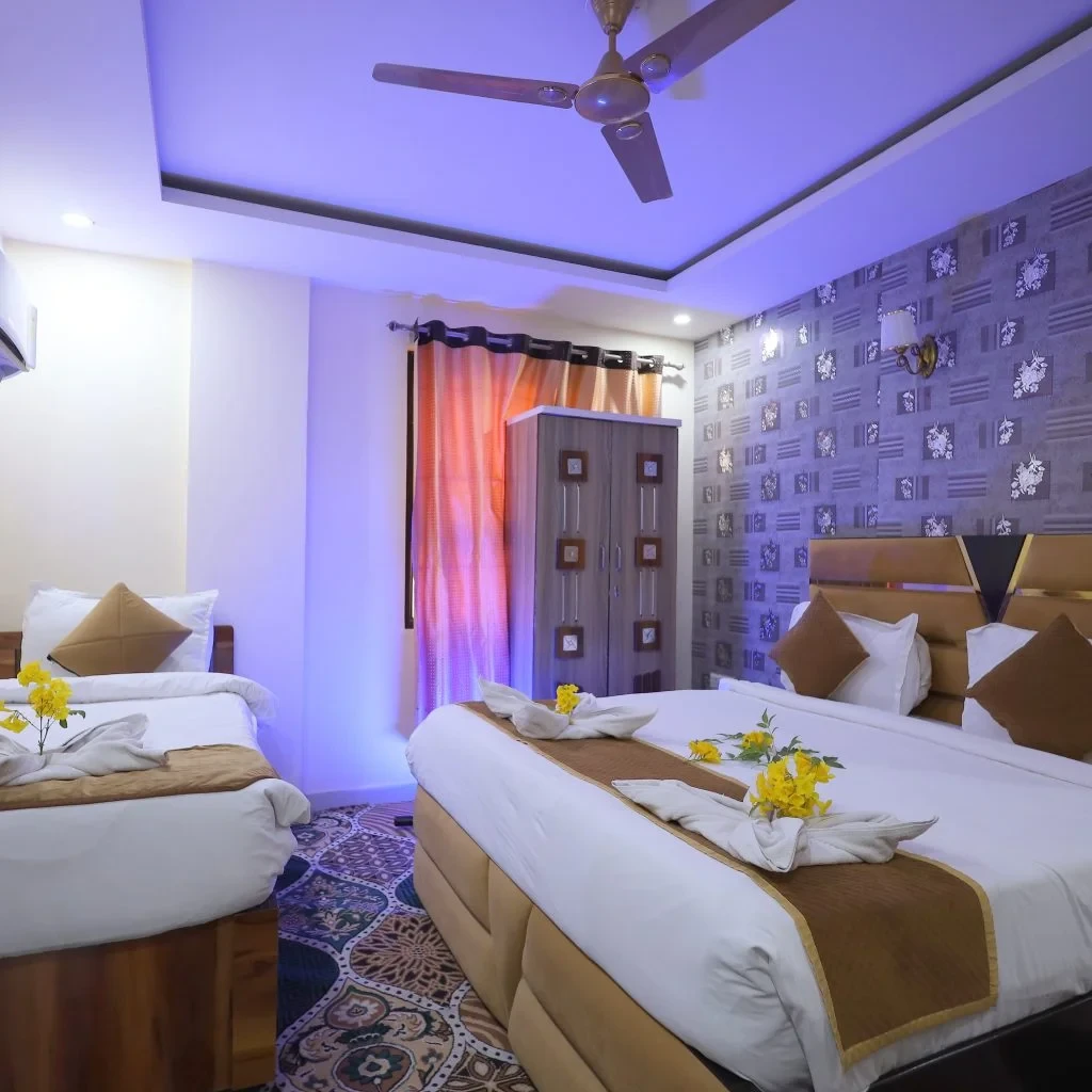 Hotel Badri Kedar & Restaurant Pipalkoti [Triple Room]