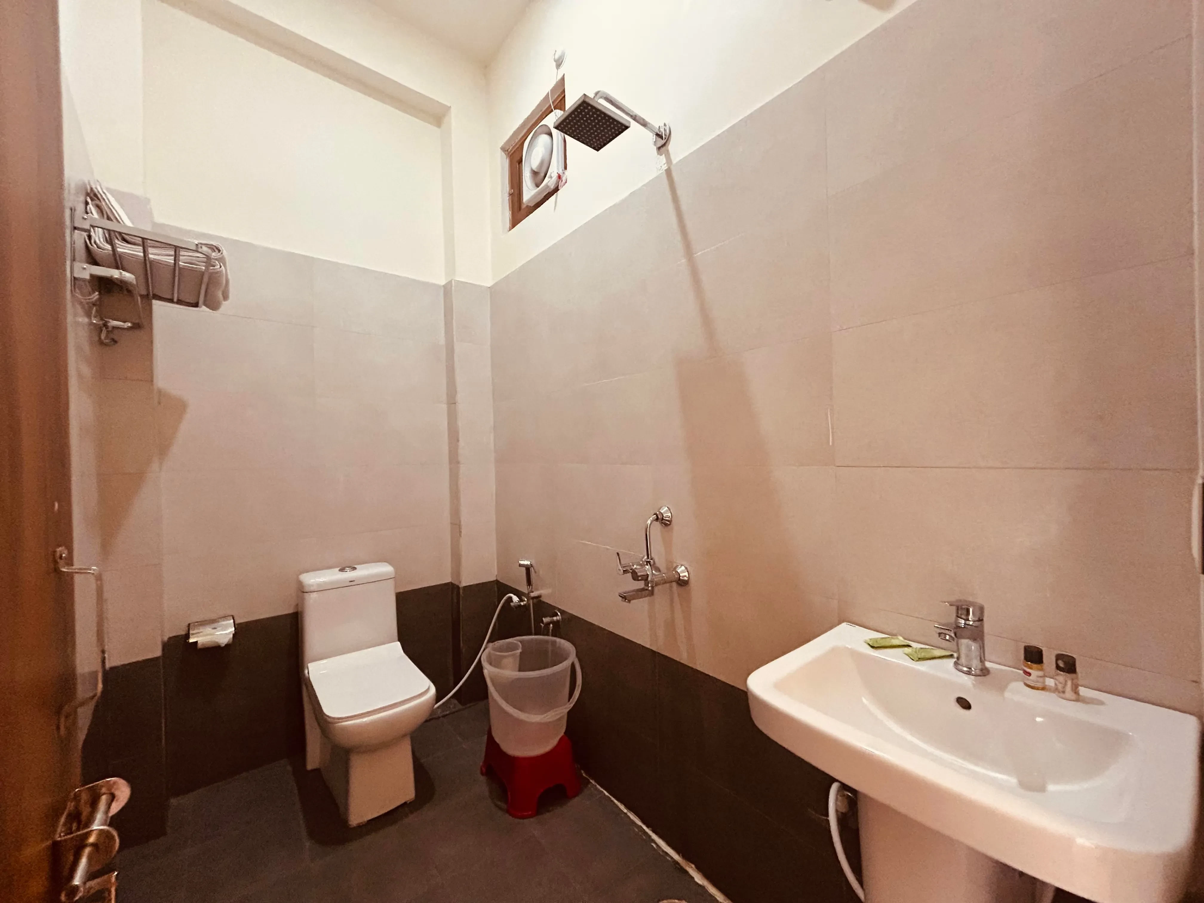 Hotel Narayana Rudraprayag Rudraprayag [Attached Bathroom]