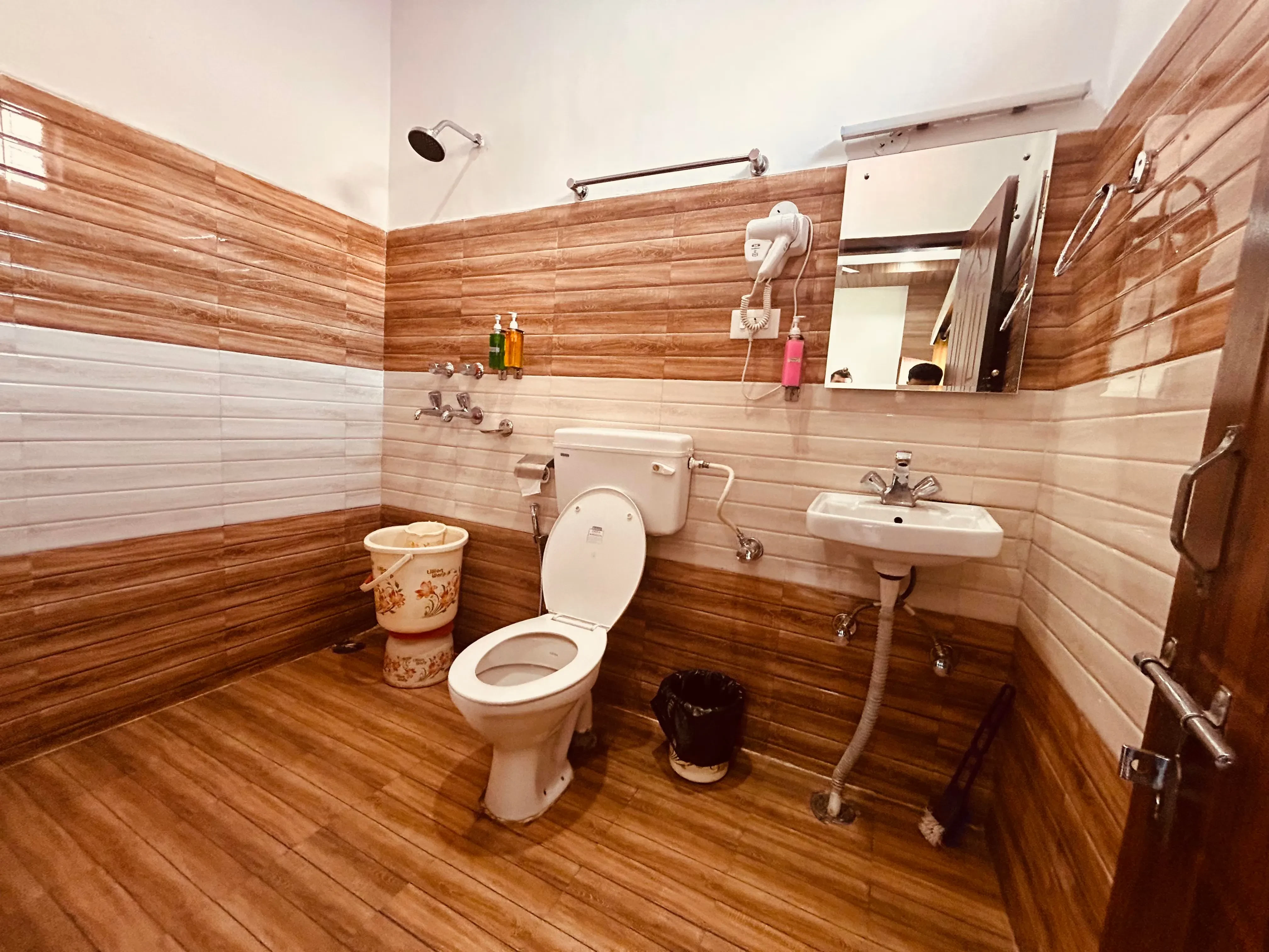 Hotel Panchvati Inn Josimath Joshimath [Attached Bathroom]