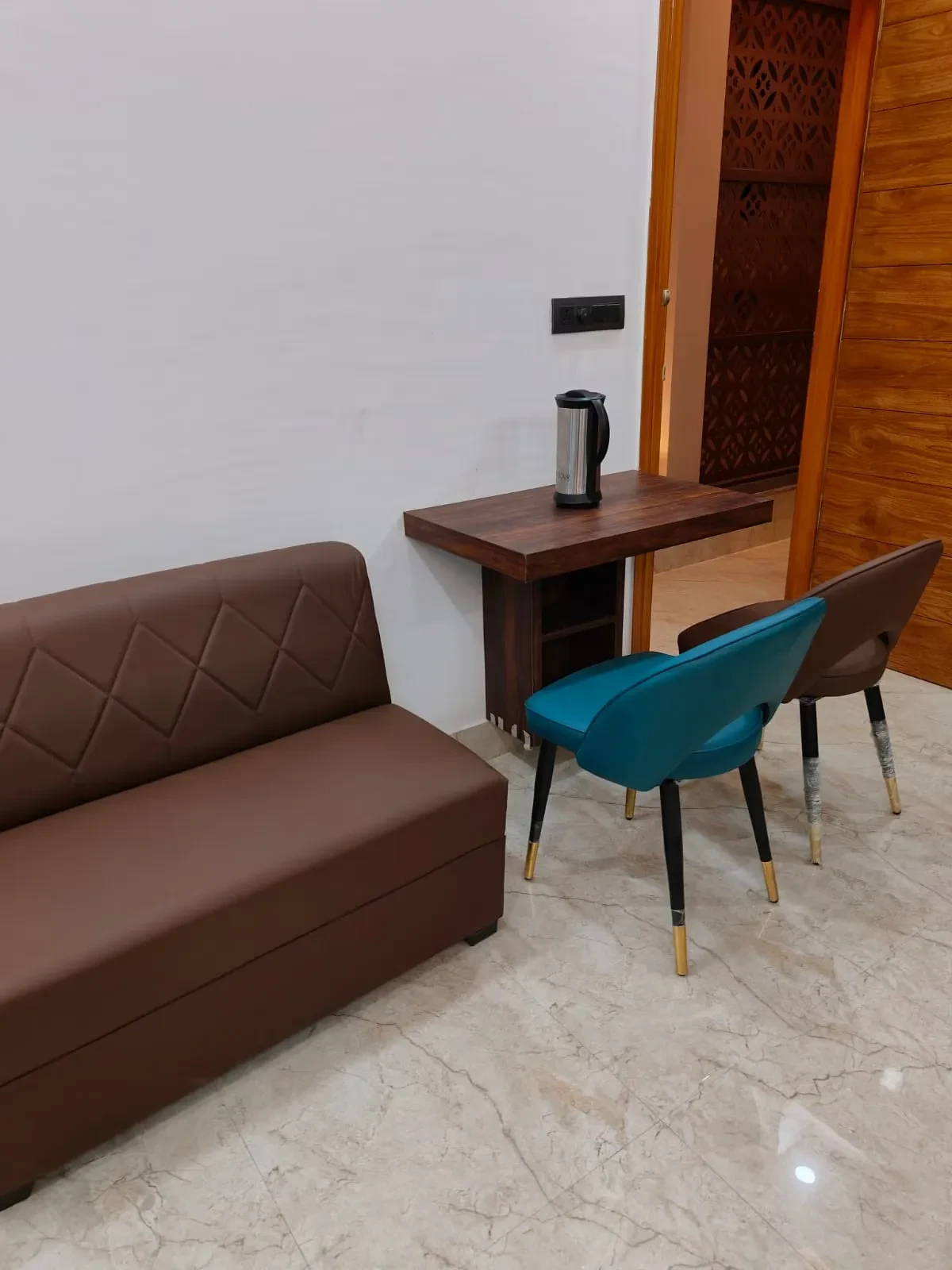 Jayati Palace Hotel Rudraprayag [Room With A Seating Area]