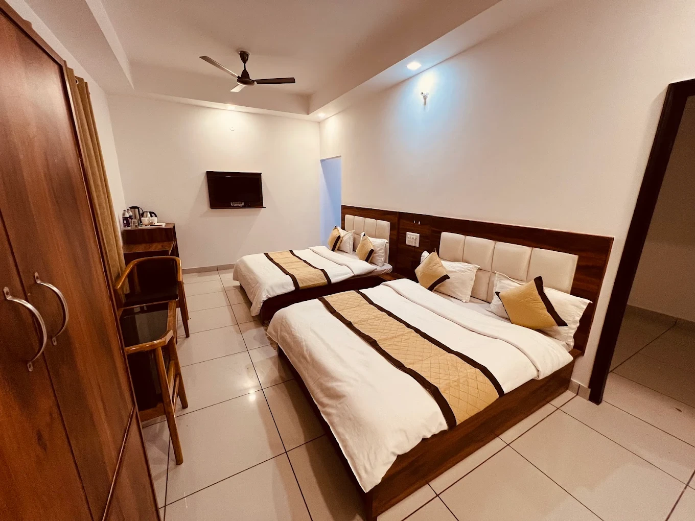 Tulip Resort Rudraprayag [Quad Room]